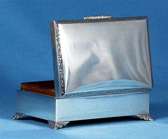 A 1960s silver rectangular cigarette box, gross 12.4 oz/387 grams.